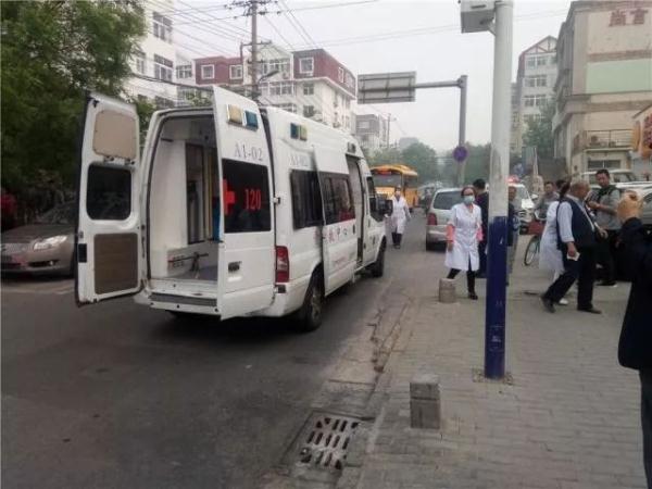 突發(fā)！青島一居民樓發(fā)生爆燃！已造1人死亡，7人受傷！3公里外有震感…